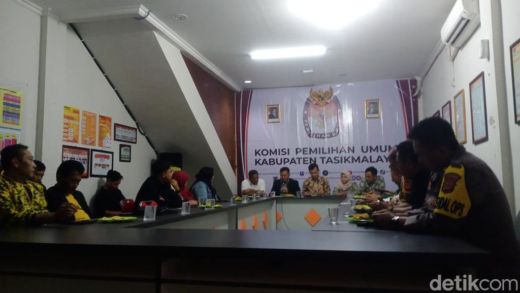Ai Diantani Ditetapkan Jadi Pengganti Suaminya di PSU Pilbup Tasikmalaya